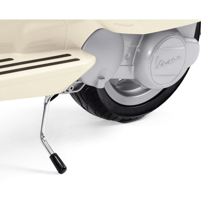peg perego vespa scooter Peg Perego Officially Licensed Vespa Kids Ride On Scooter | Vanilla/Cr